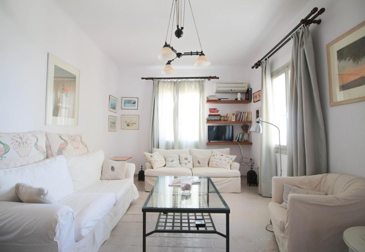 Villa With View Of Agios Ioannis And Pool With Jacuzzi Exterior photo